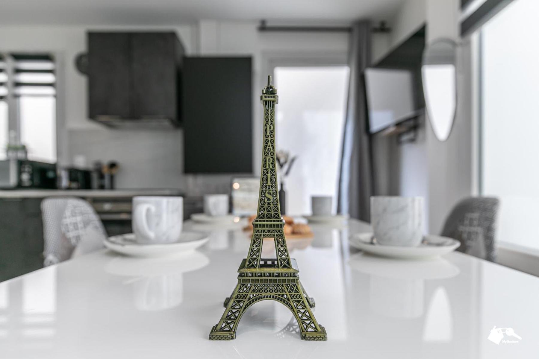 Mba Levallois Splendide Appart - Proche Paris Luaran gambar